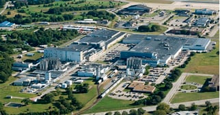 Toray Plastics builds solar array at its HQ
