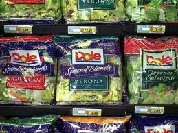 Dole mulls sale or spin-off of packaged foods