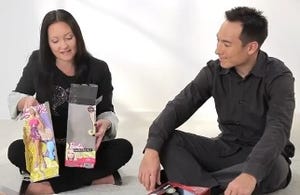 Mattel video plays up toy packaging