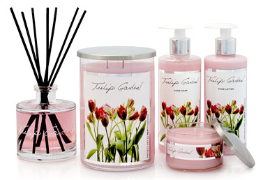 Laura Slatkin Introduces the PROJECT ART by NEST in stylish packaging