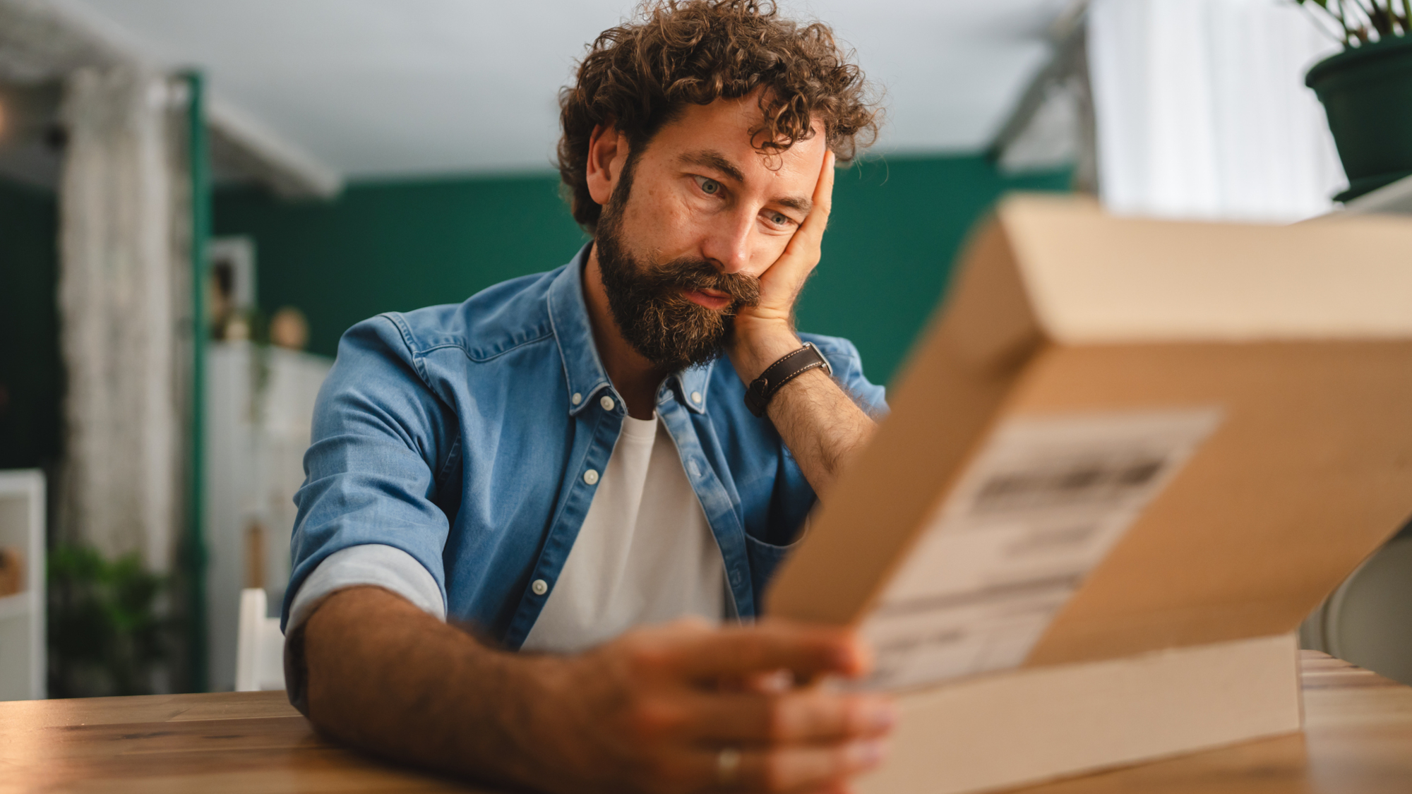 Consumer unhappy with package