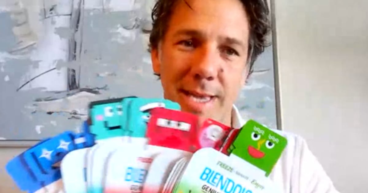 Drink Pouch is Replayed as a Puppet