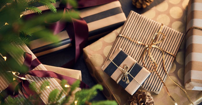 Alamy-Chrismas-Tree-Presents-mauritius-images-GmbH-K461BD-1540x800.jpg Alamy-Chrismas-Tree-Presents-mauritius-images-GmbH-K461BD-1540x800.jpg