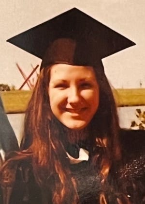 Lisa-Graduation-2-cropped.jpg