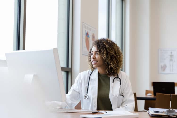 JJ_Photo_Doctor reviewing a patient file_GettyImages_1201730019 JJ_Photo_Doctor reviewing a patient file_GettyImages_1201730019