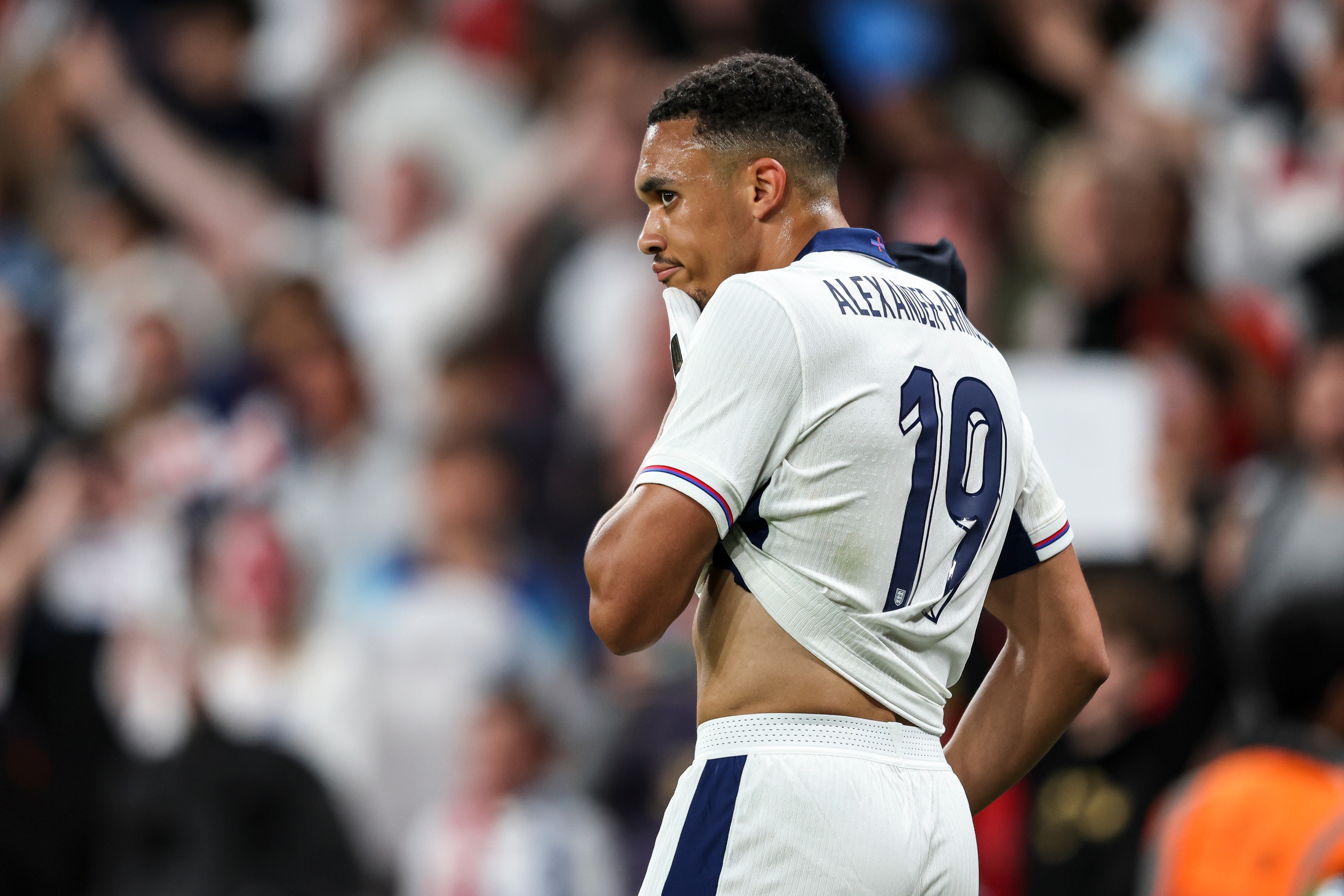 England fans convinced Trent Alexander-Arnold will start