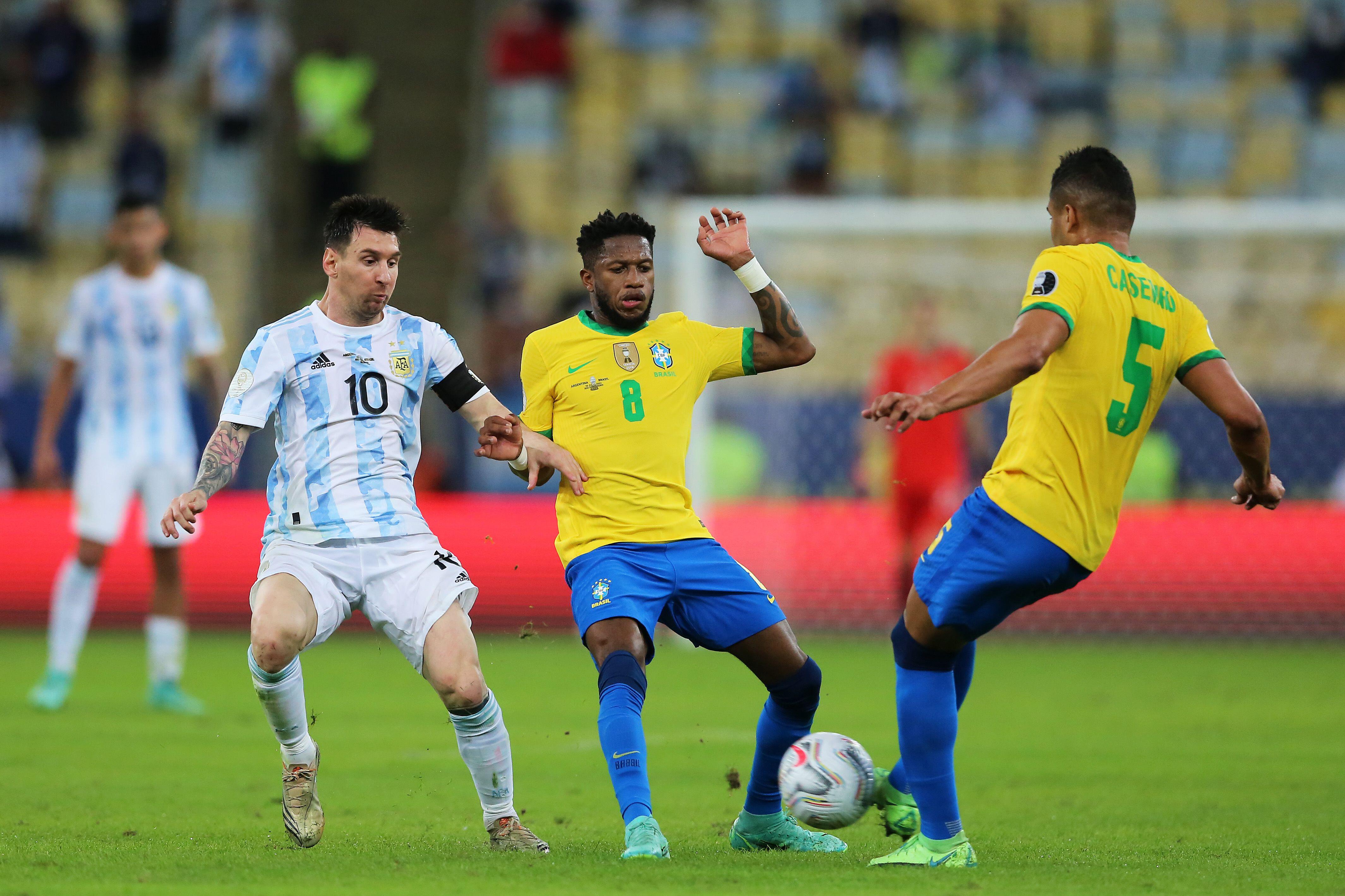 Brazil's Guimaraes and Telles suffer injury scares in training