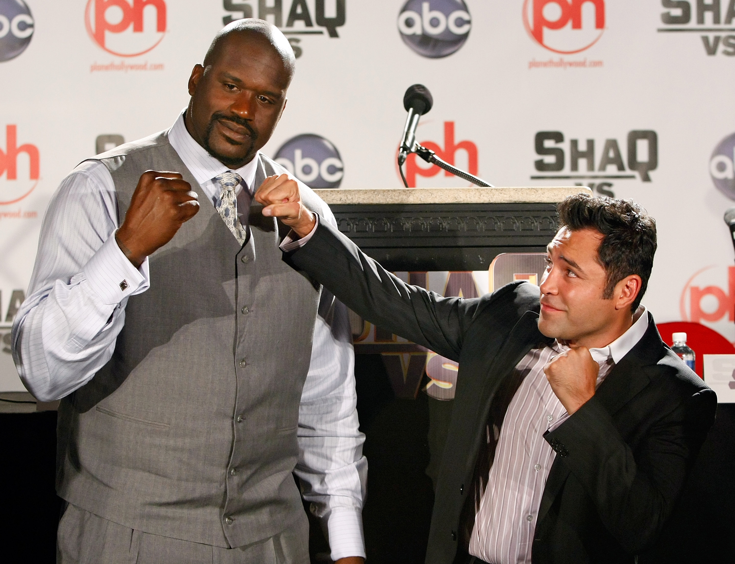 Shaq Accepts Fight After Sharing Wild NBA vs NFL Boxing Event Plan