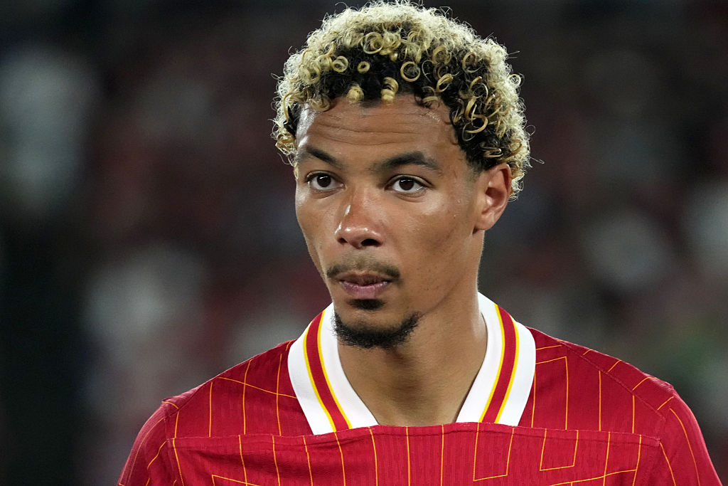 Cảm xúc thực sự của đội Liverpool về Hugo Ekitike xuất hiện giữa sự quan tâm của Alexander Isak