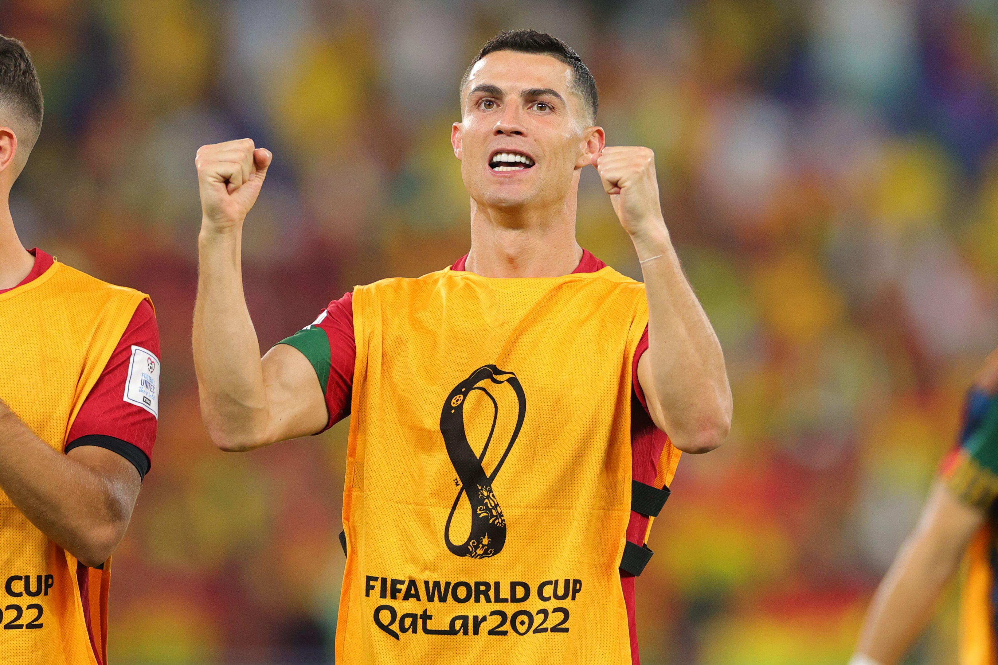 ronaldo jersey orange - Official FIFA World Cup Qatar 2022