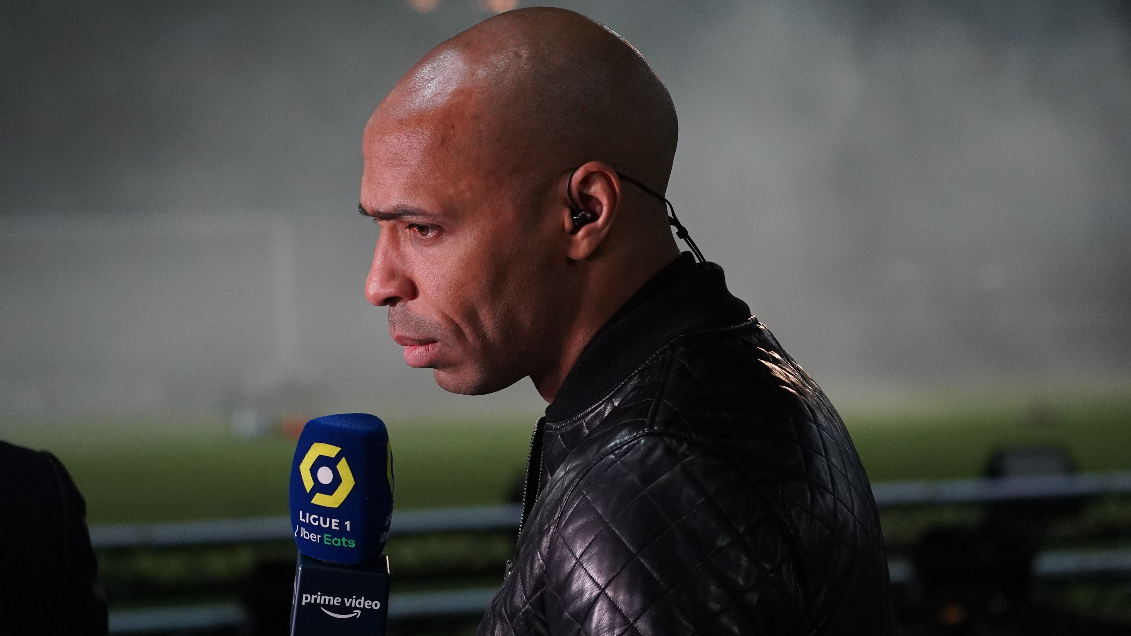 Thierry Henry mindkét karját szétvarratta - Blikk
