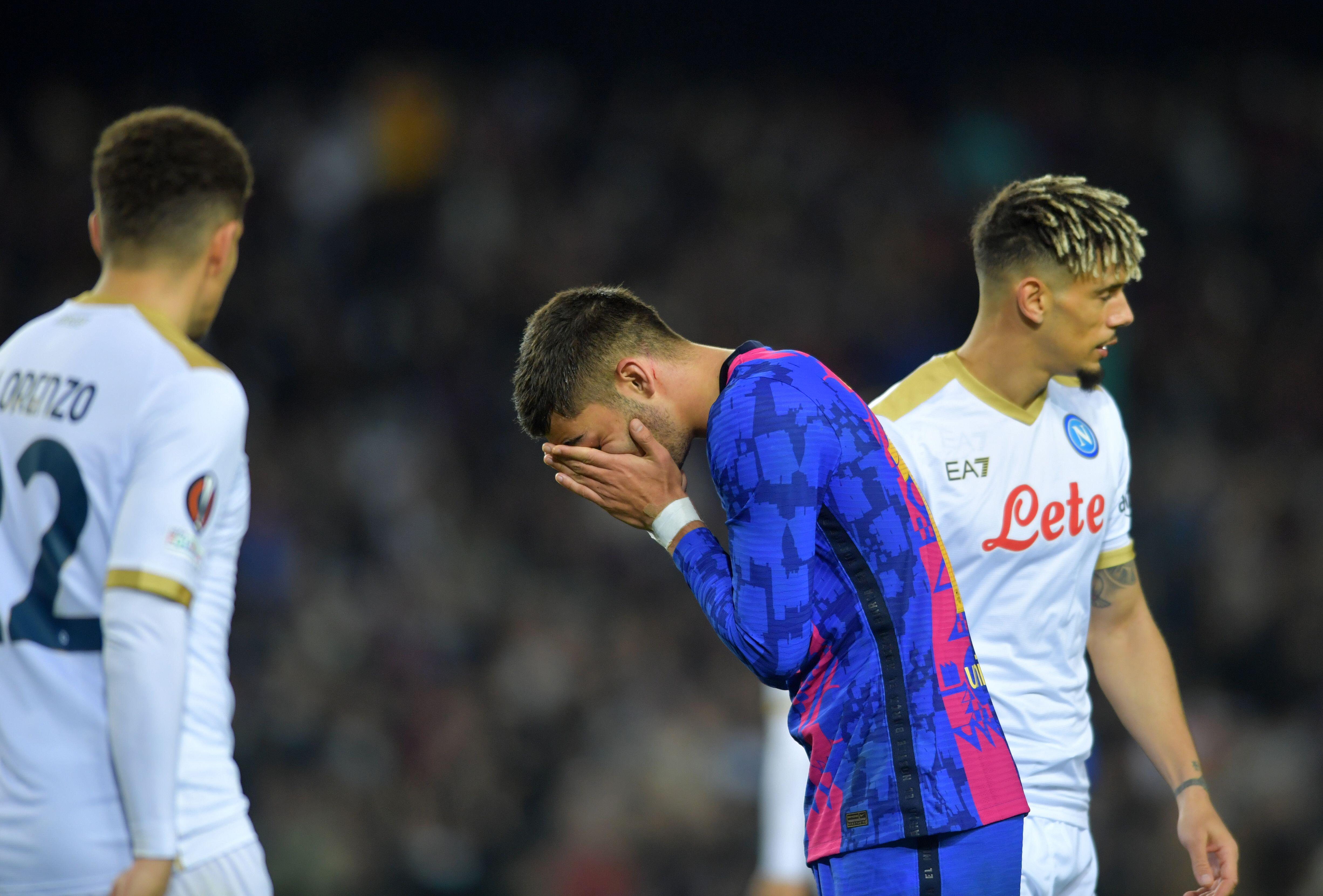 B/R Football on X: Ferran Torres' shirt is missing a Barcelona crest and  the Nike logo 🧐  / X