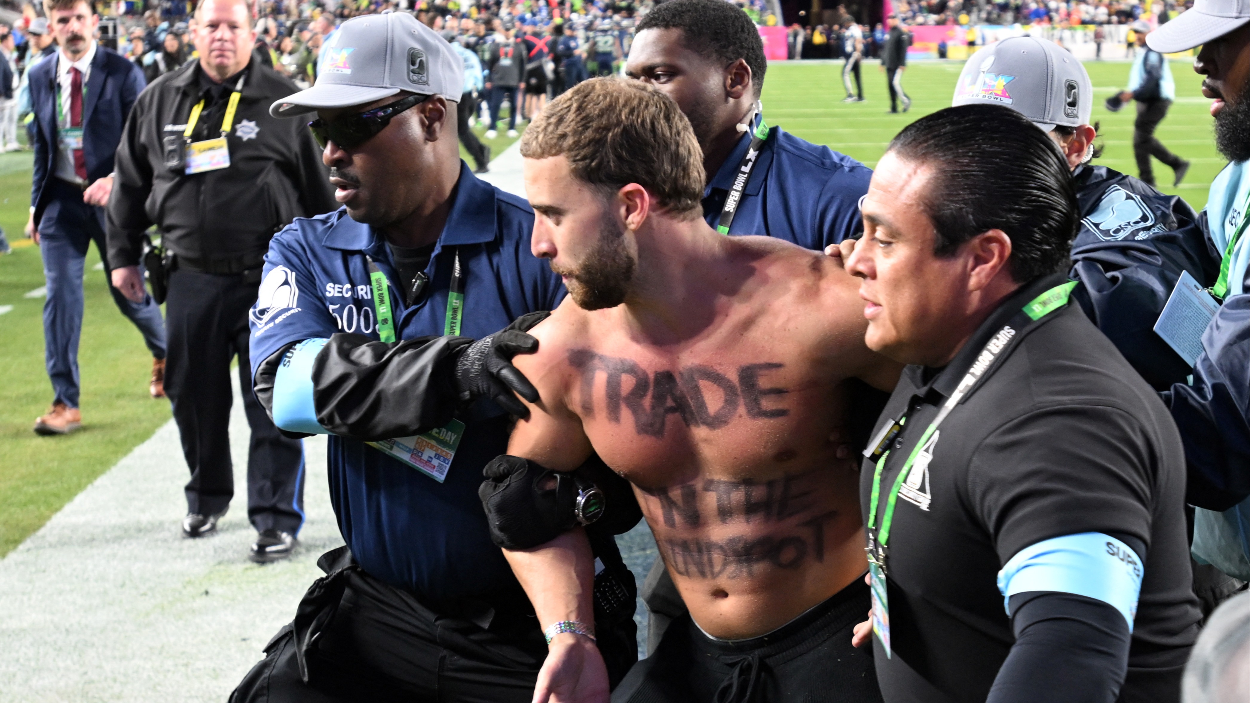 Super Bowl Streaker Identified As Three-Word Message Revealed