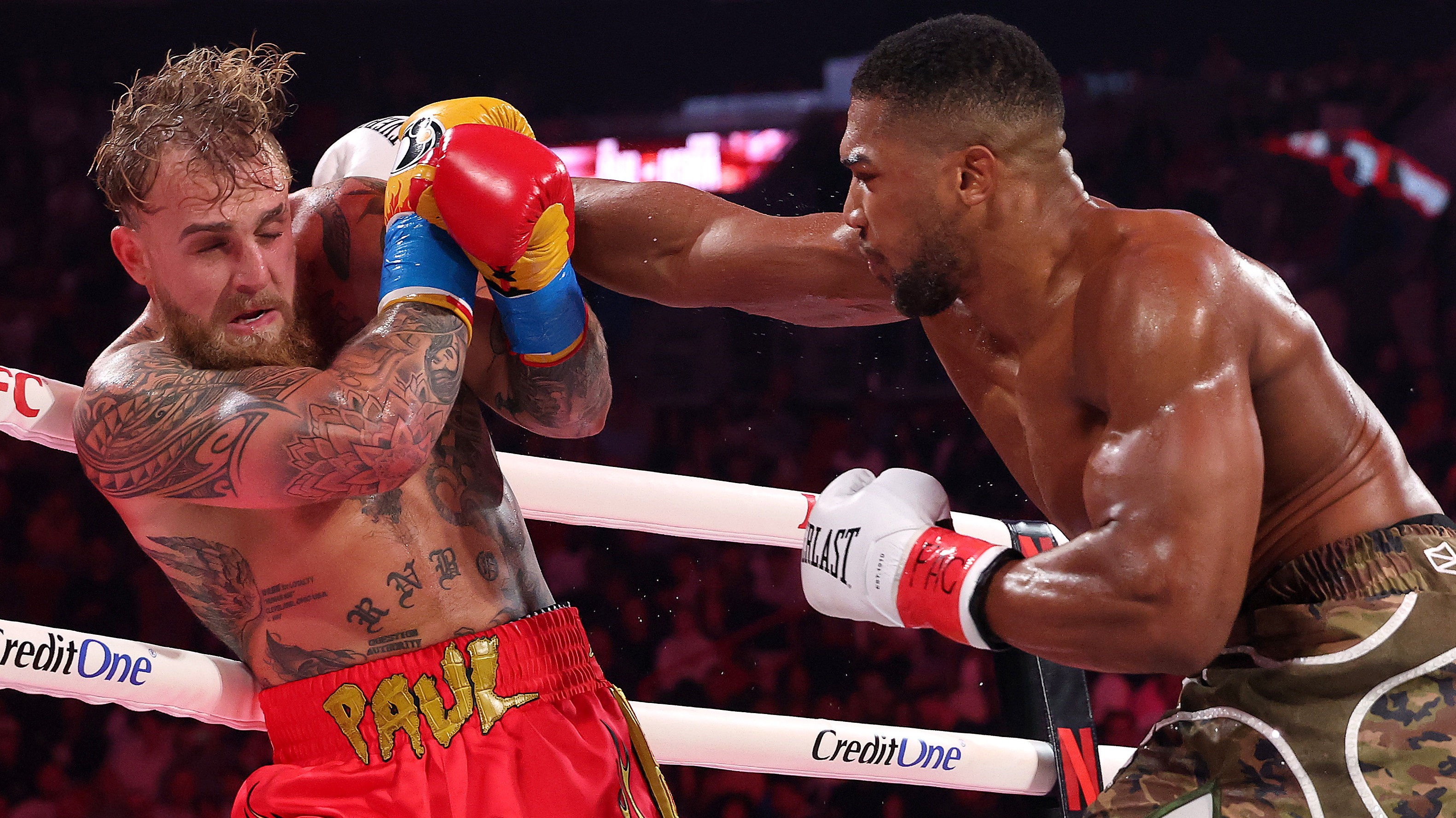 Joe Rogan Sends Chilling Warning to Jake Paul After Anthony Joshua Jaw Break