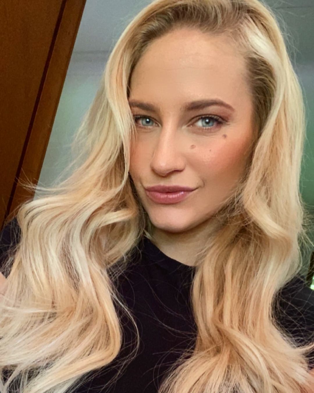 Boxer Ebanie Bridges Jokes COVID Jab