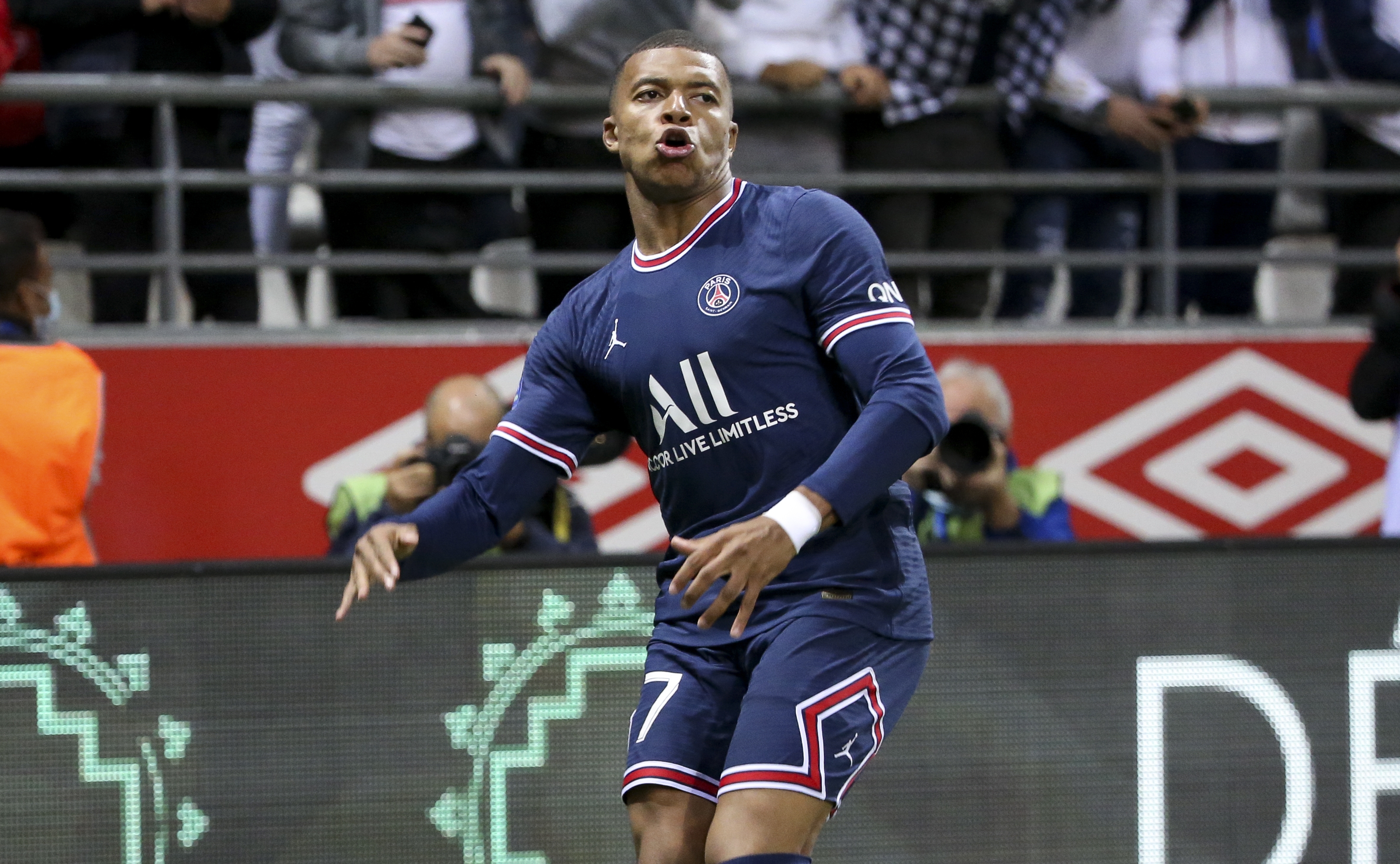 Kylian Mbappe Rejected Staggering 45 Million A Year Contract From Psg