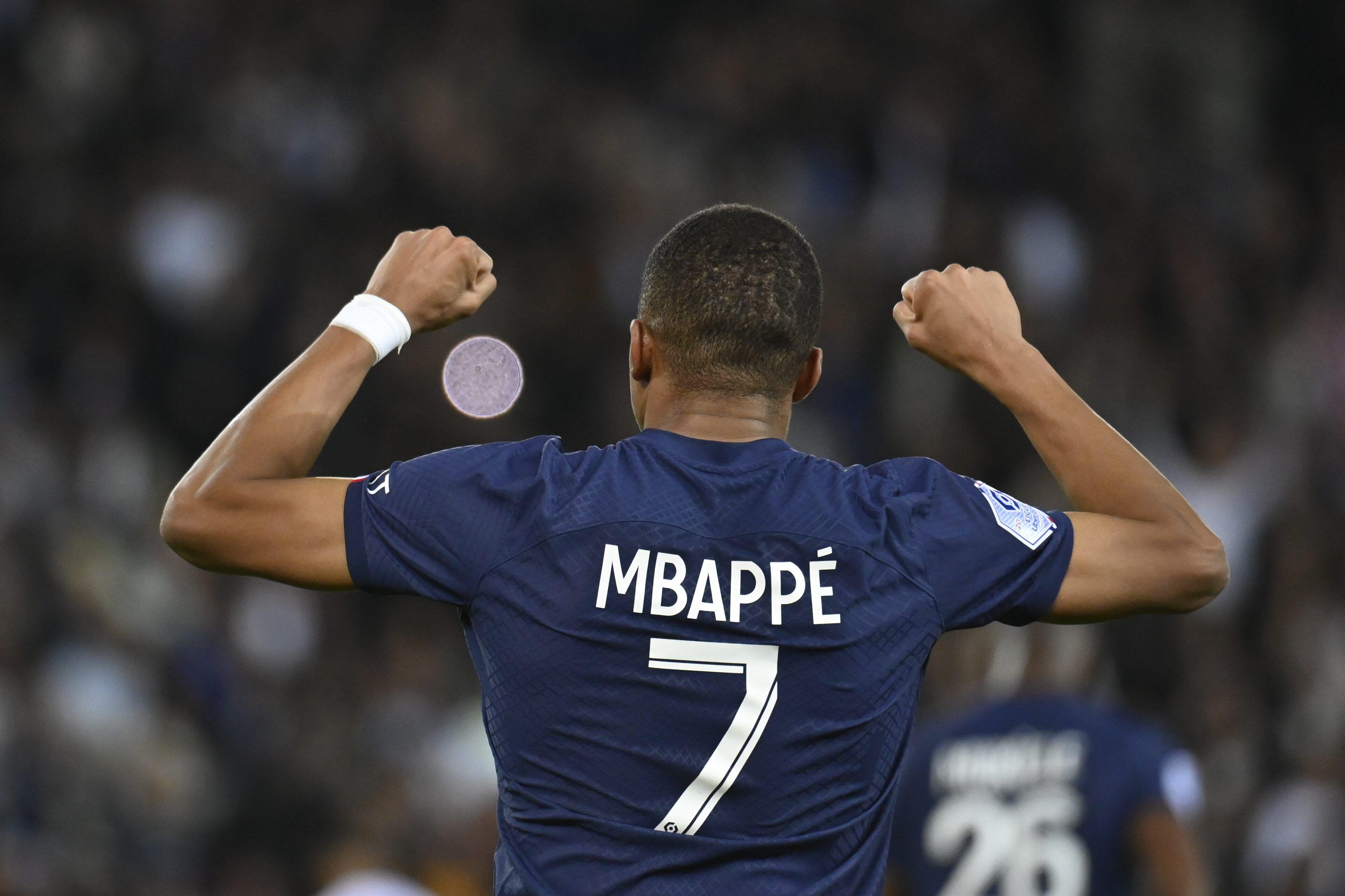 PSG paying the price for summer standoff! Superstar forward Kylian Mbappe  'yet to reach peak fitness' after missing out on pre-season tour amid  contract and transfer impasse