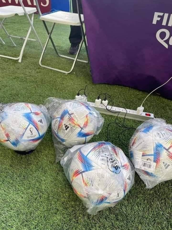 mirakel fordom hjørne Fans confused after seeing picture of Adidas World Cup footballs being  charged up
