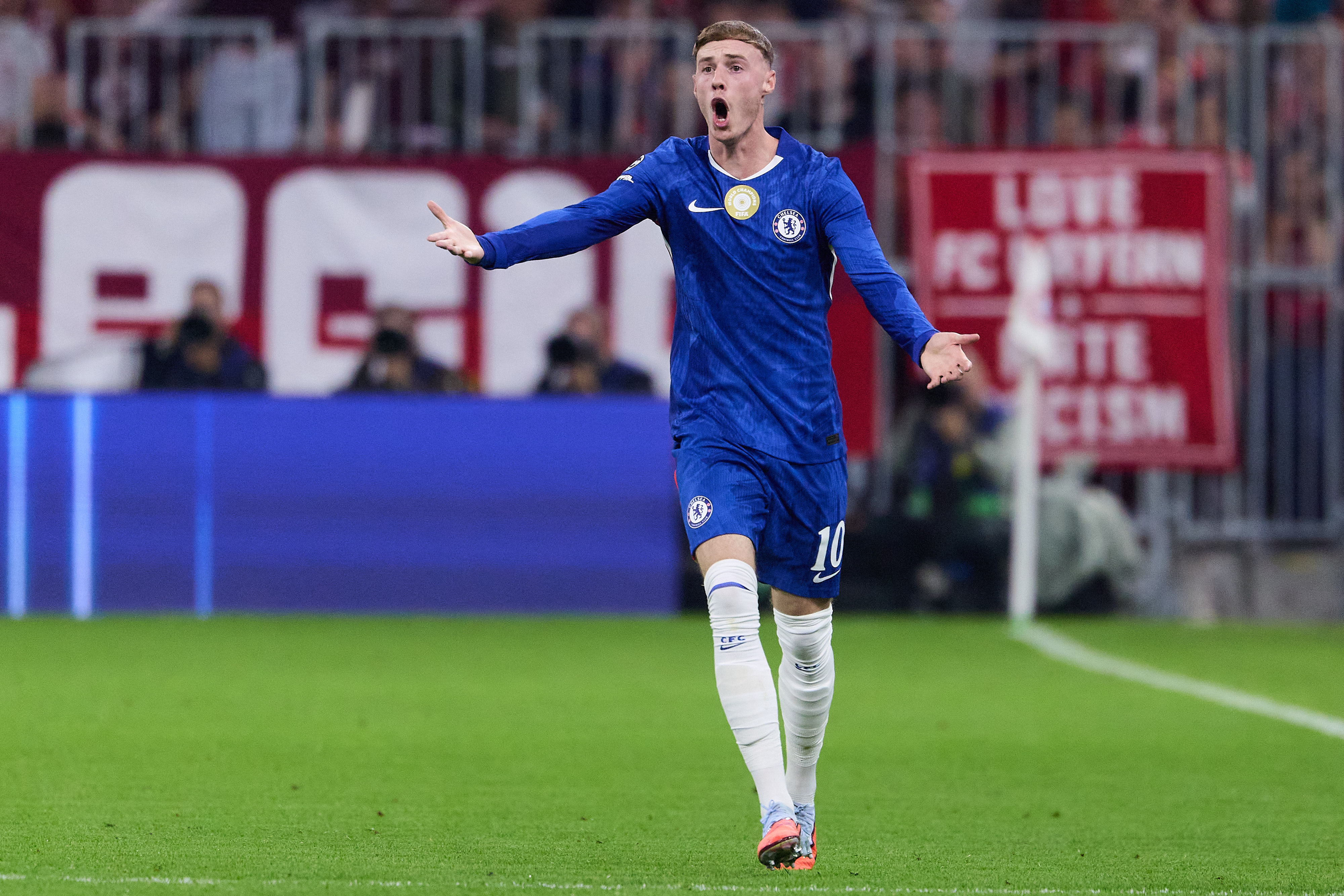 Cole Palmer Calls Out Chelsea Teammates in Interview After Bayern Loss