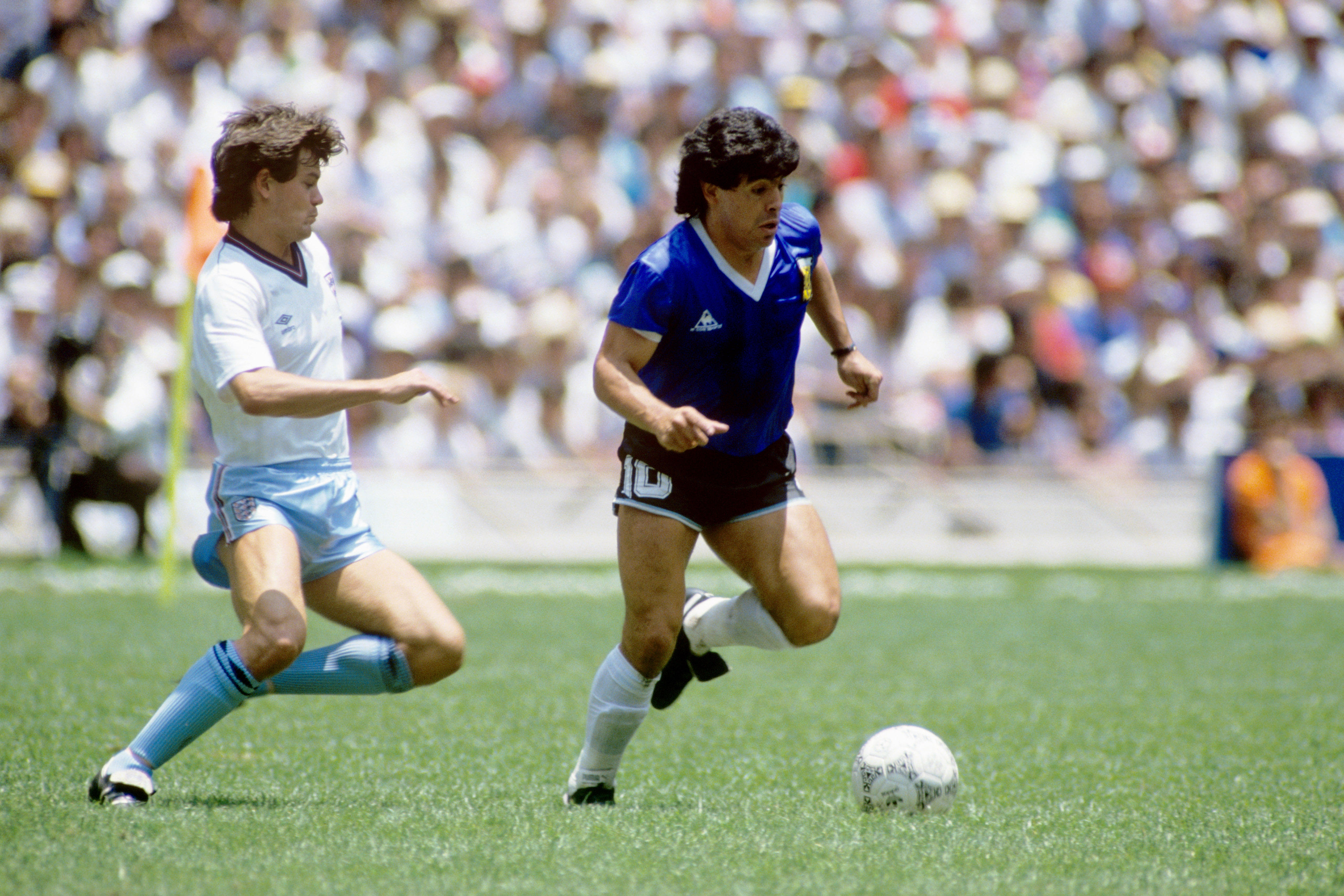 Diego Maradona 'hand of God' shirt sold for record £7.1m at auction, Diego  Maradona