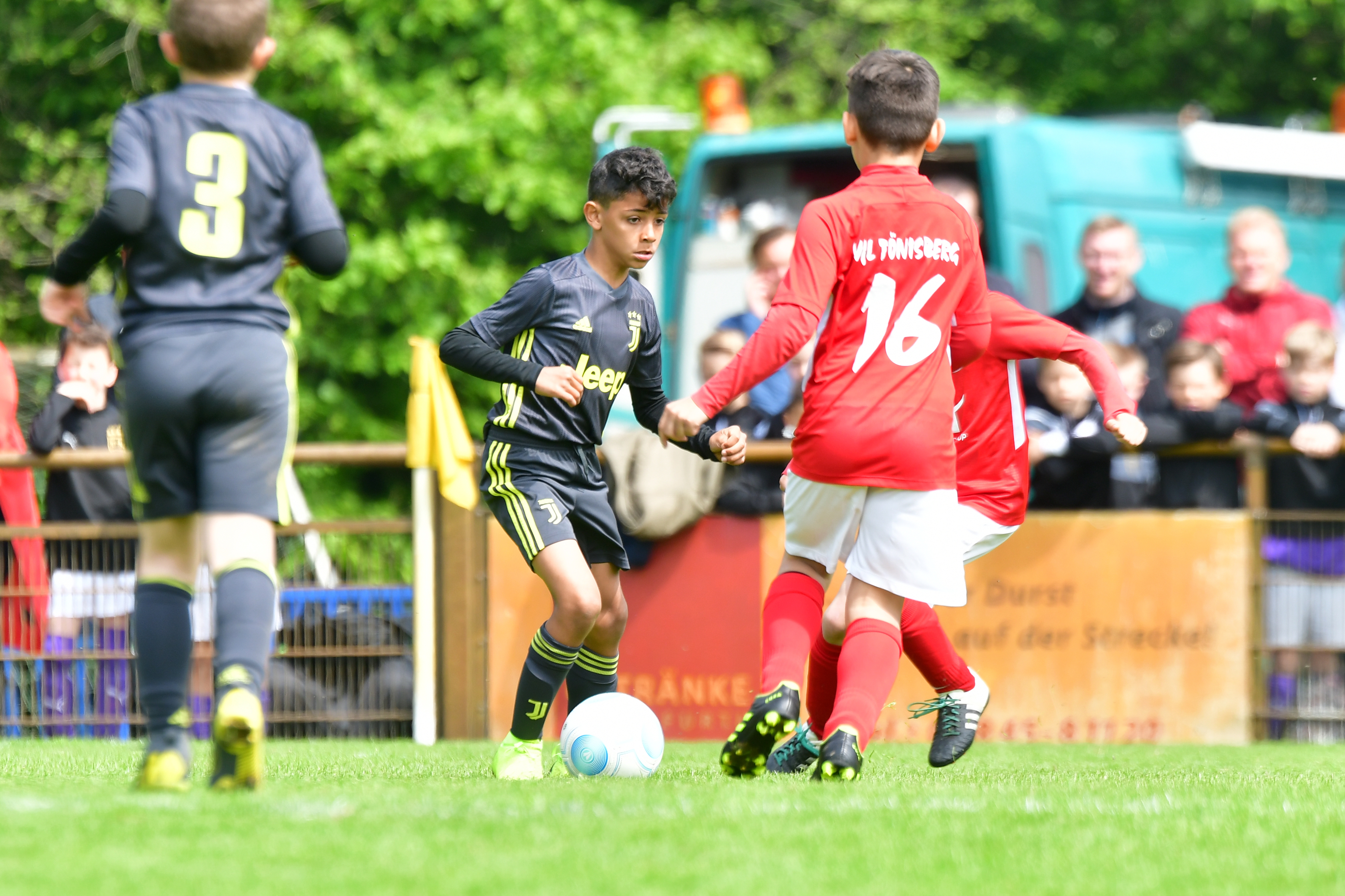 Cristiano Ronaldo's son joins Man United youth team