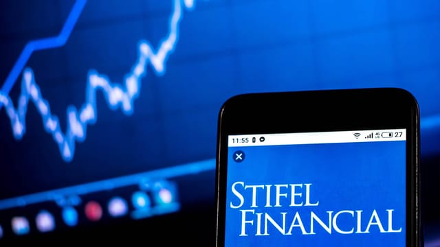 Stifel Reaches Settlement in Structured Notes Case