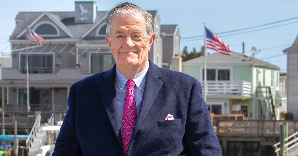 Q&A: CIA Veteran Expects Stabilization, Investment Opportunity in Venezuela