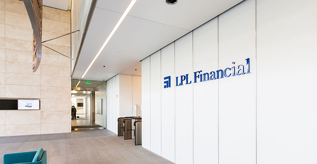 Texas Advisor Moves to LPL in First Step Toward Retirement