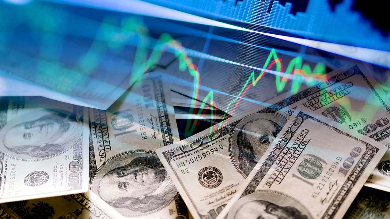 As the Bond Market Shudders, Wealth Management CIOs See Opportunity