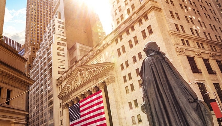 Wall Street, US flag