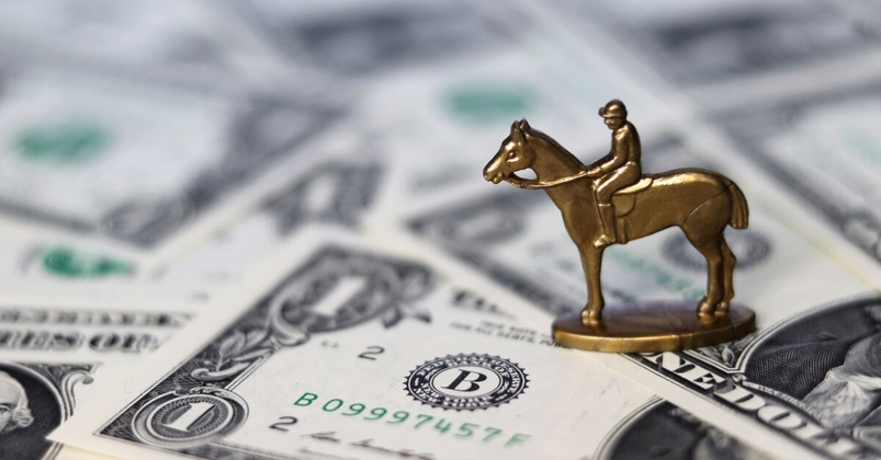 A Trader’s Playbook – backing a horse called Dollar  