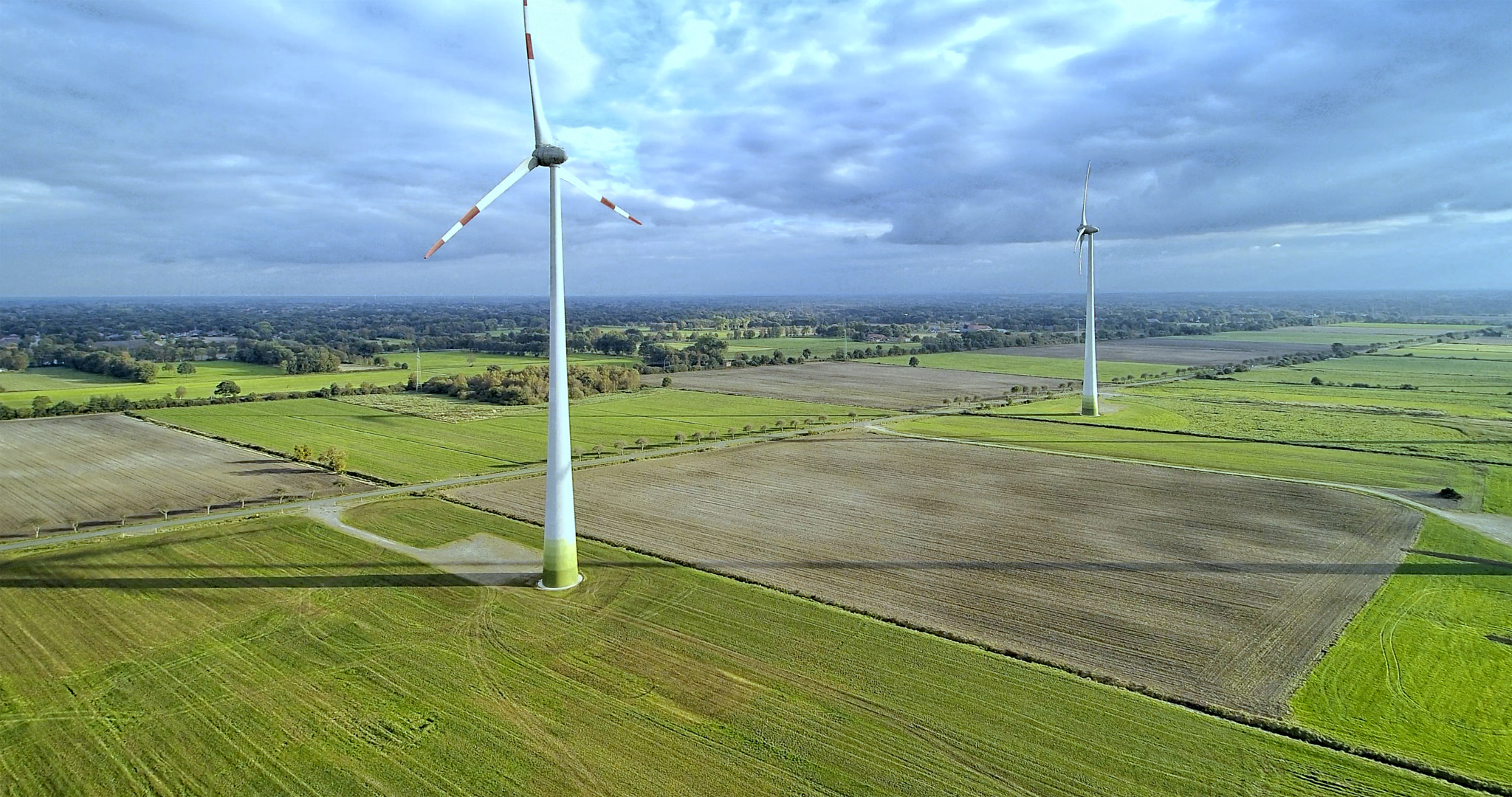 Wind_Turbine_(184178167).jpeg