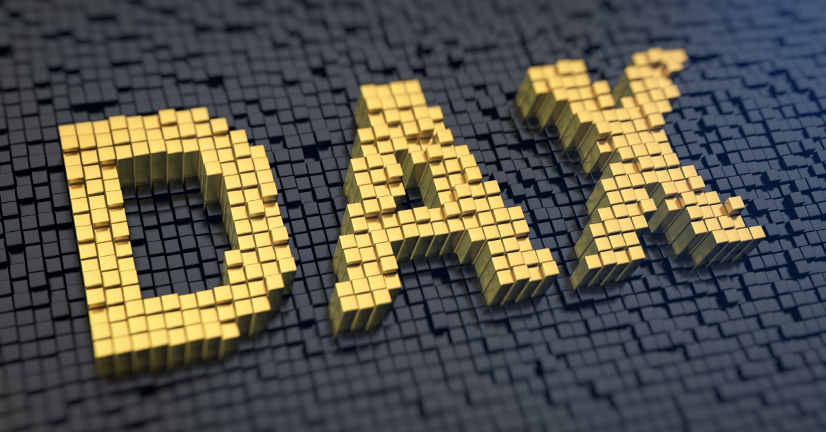 Dax yellow.jpg