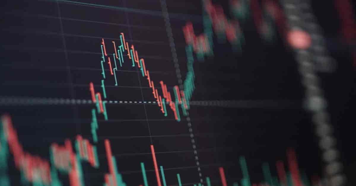 trading_chart_on_dark_background.jpg