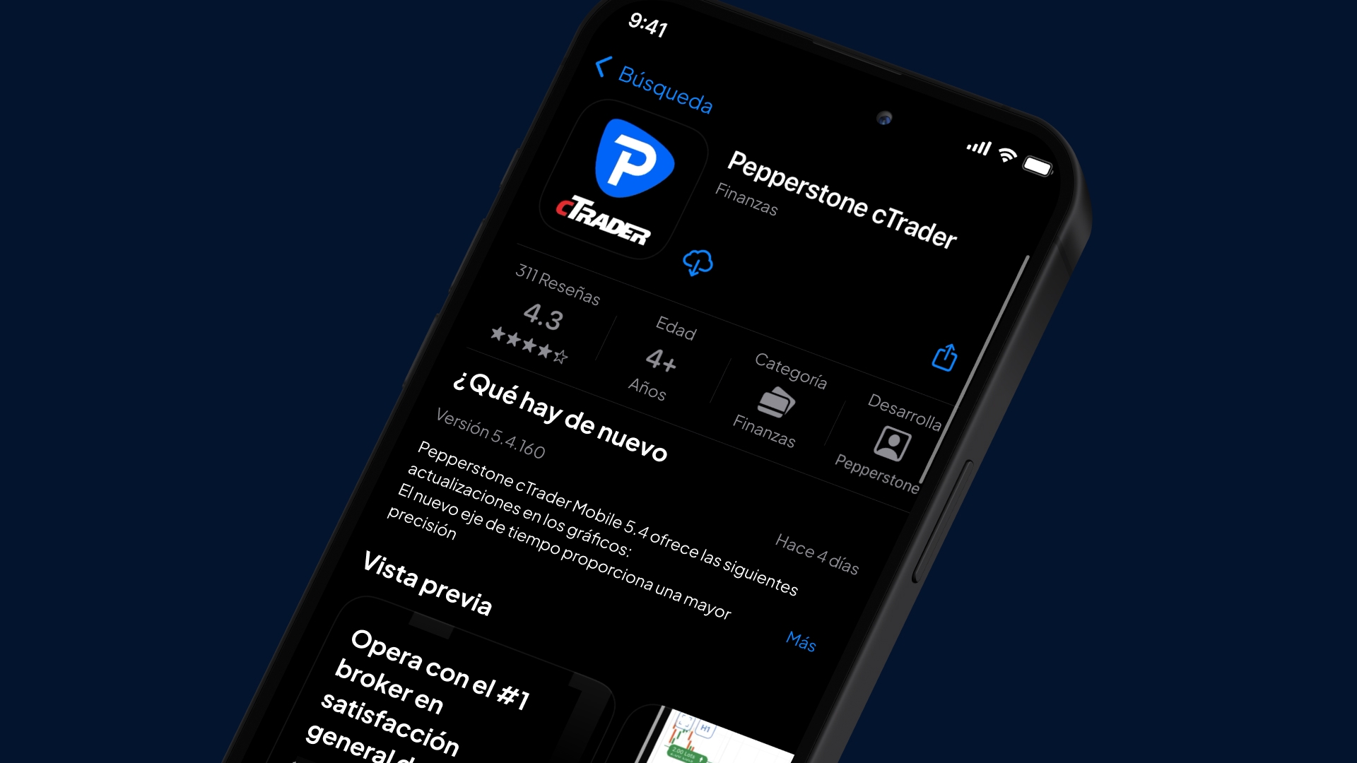 Screenshot of the Pepperstone cTrader app page on a smartphone, displaying ratings and updates in Spanish