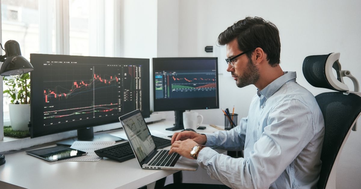 Spread betting on multiple monitors (1).jpeg