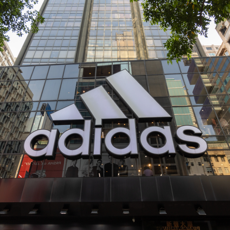 ADIDAS – 15% Explosion an Volumenzone 