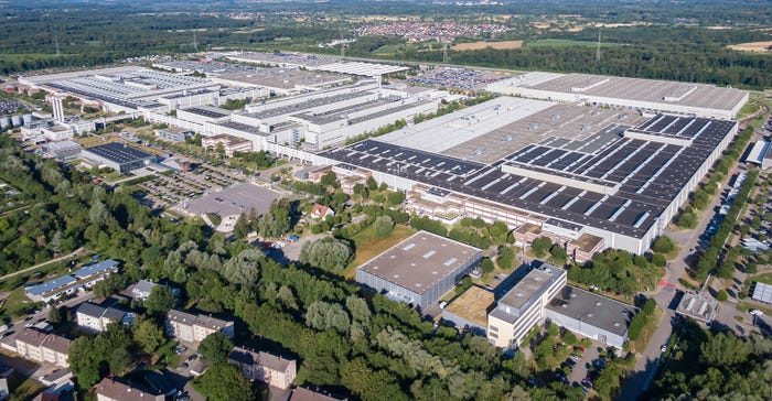 Flow batteries at Mercedes-Benz plant in Germany