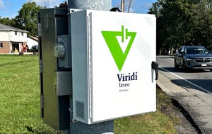 Viridi battery pack for traffic light