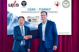LEAD Chairman Yanqing Wang and Tiamat CEO Hervé Beuffe.