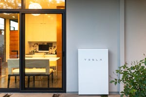 Tesla-Powerwall-Home-Battery_TESLA.jpg