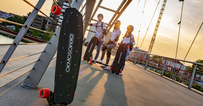 Okmos SL-01 electric skateboard