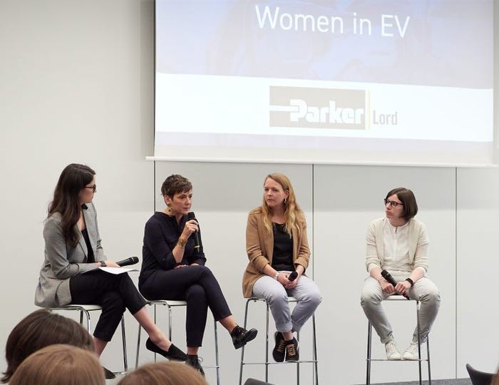 Women-in-EV-Stuttgart.jpg