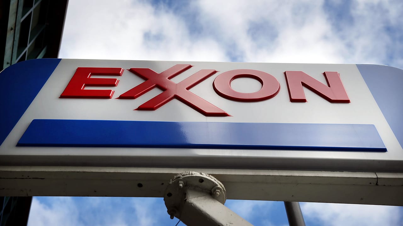 Exxon Sign Rusty ExxonMobil Forges Partnership with SK On for US Lithium Supply