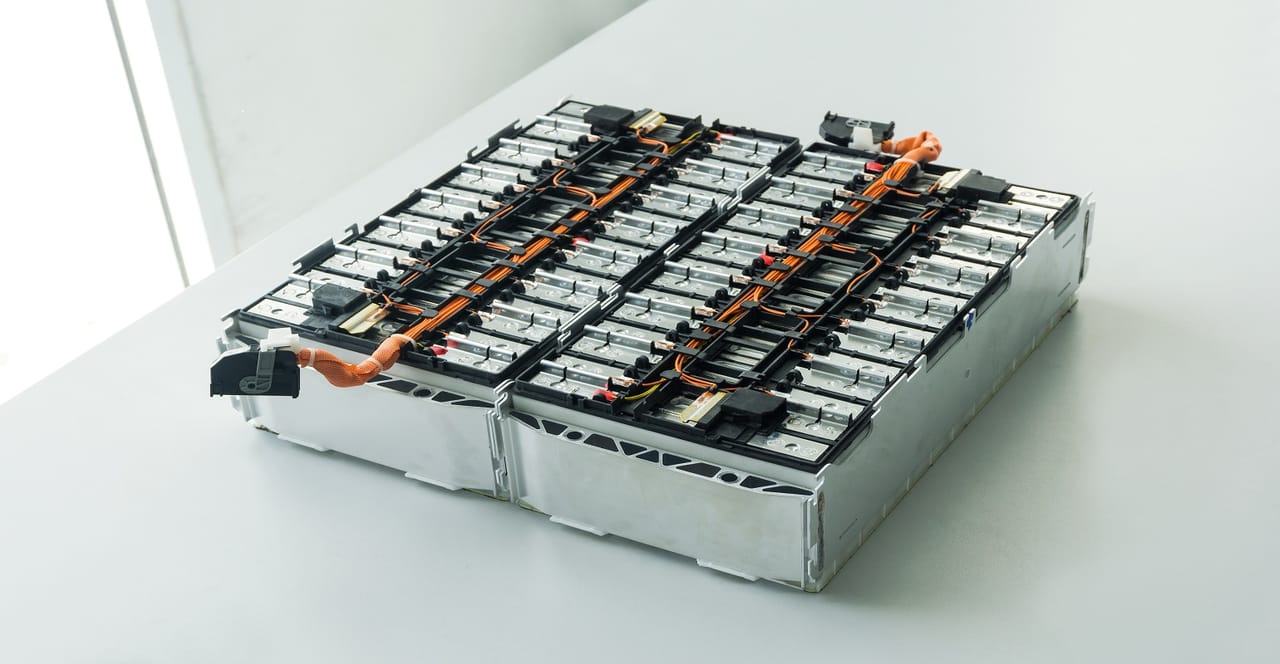 Compression Battery Pack Building Better Battery Packs with Adhesives and Sealants