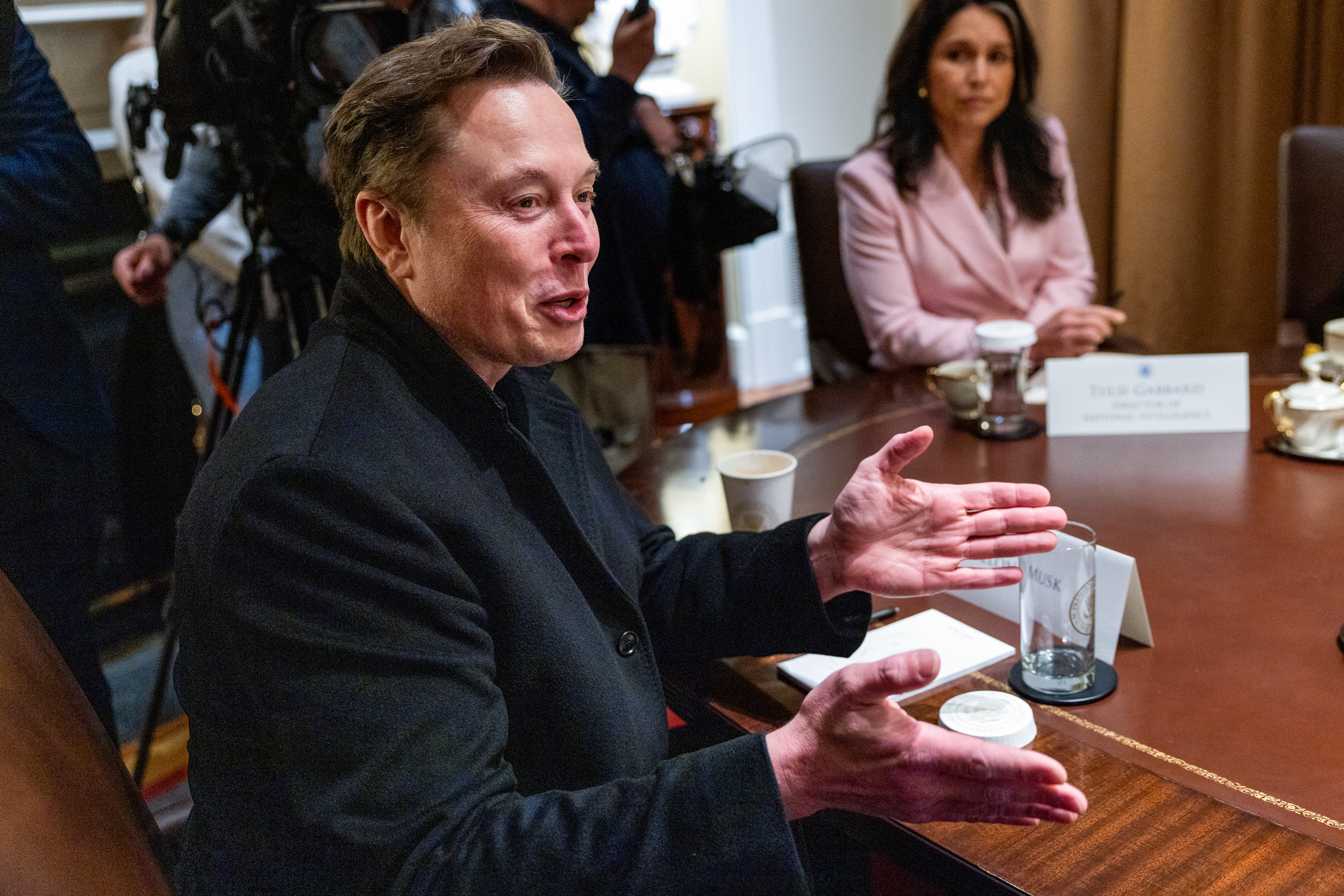 Elon Musk's 'secret plan' to father 5,000 kids revealed in alleged leaked  texts - News - UNILAD Tech