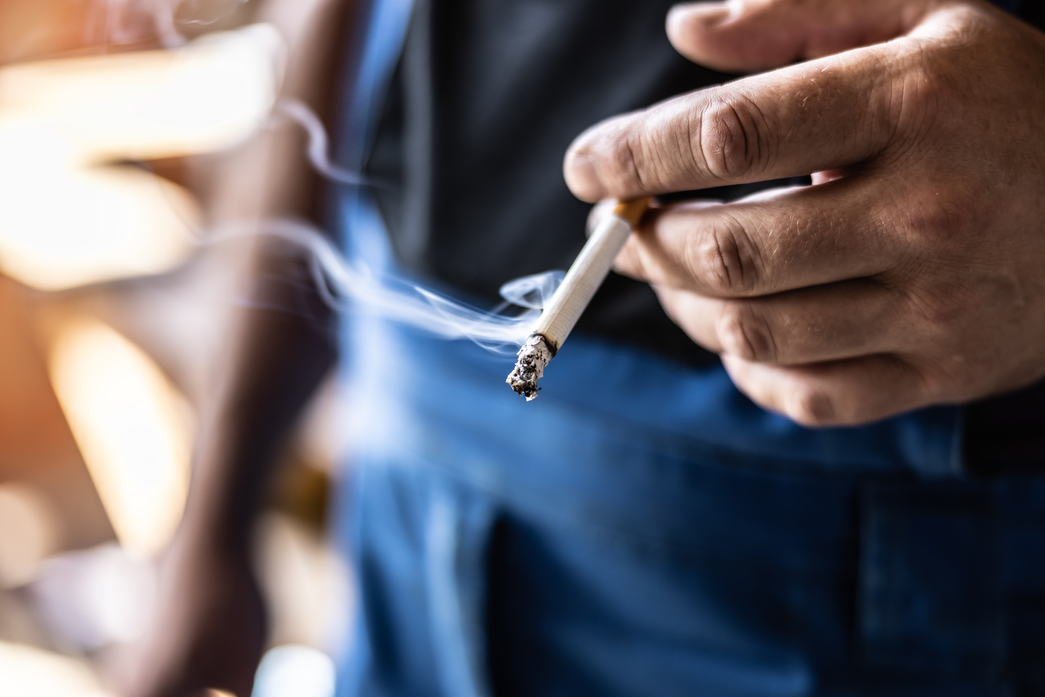 how long does cigarette smell last outside How Long Does Cigarette Smell Last? | Expert Guide