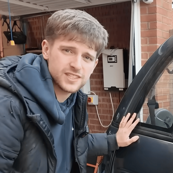 Man uses 500 disposable vapes to power his car in experiment that showcases  'catastrophic' ewaste epidemic