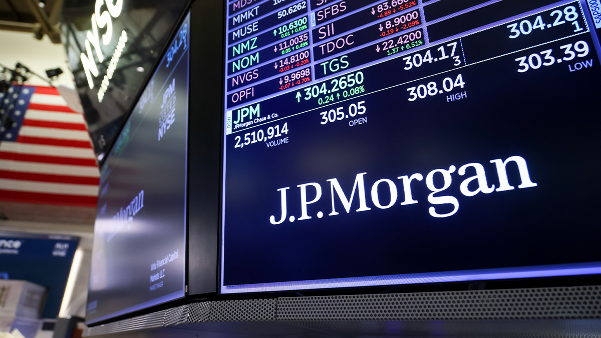 JPMorgan predicts gold challenge next year