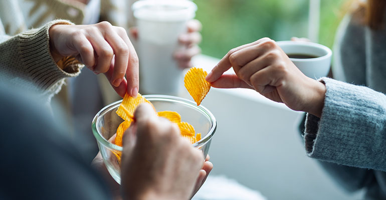 Adult Acne: Causes, Lifestyle Triggers & Effective Solutions